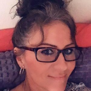 Meet your Posher, Stephi